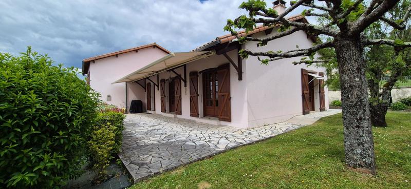 Maison - 128 m² - 5 pièces