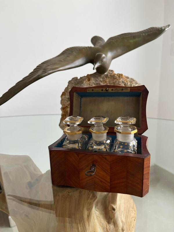 Antiquités Giono Décoration