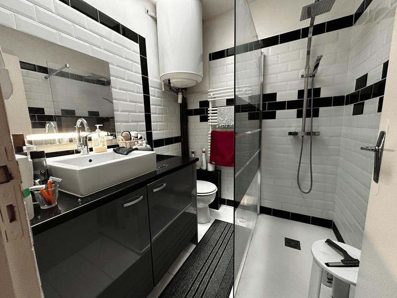 Maison - 153 m² - 11 pièces