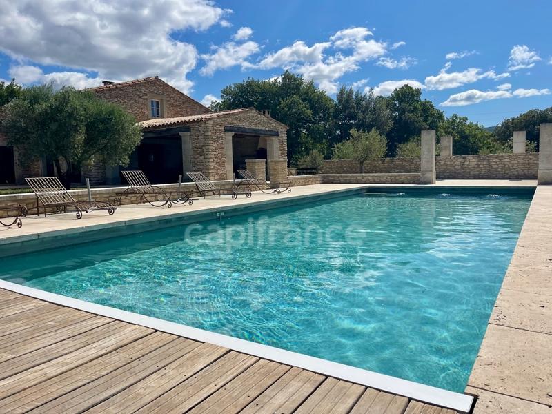 Maison en pierre - 220 m² - 7 pièces