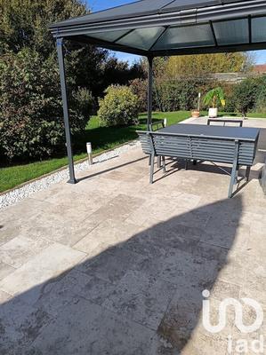 Maison - 163 m² - 9 pièces