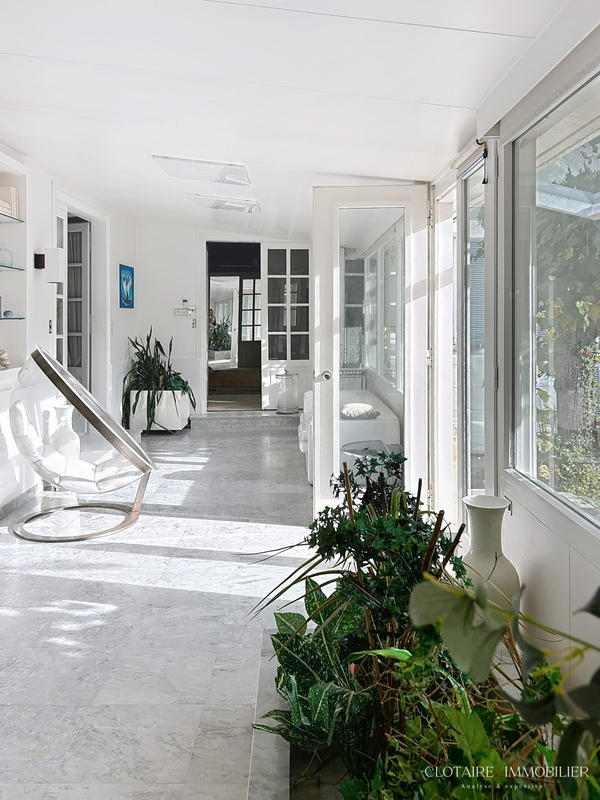 Maison ancienne - 340 m² - 10 pièces