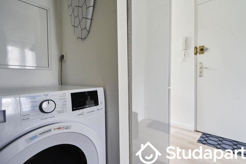 Chambre - 11 m² - 1 pièce