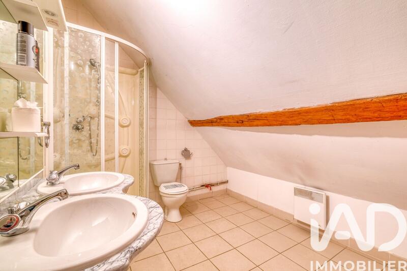 Maison - 432 m² - 14 pièces