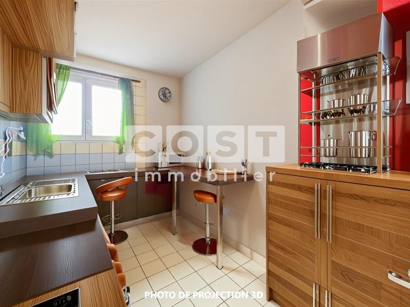 Appartement - 90 m² - 4 pièces