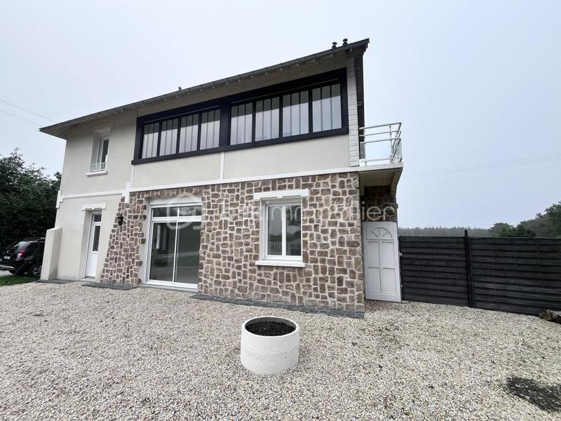 Maison - 122 m² - 6 pièces