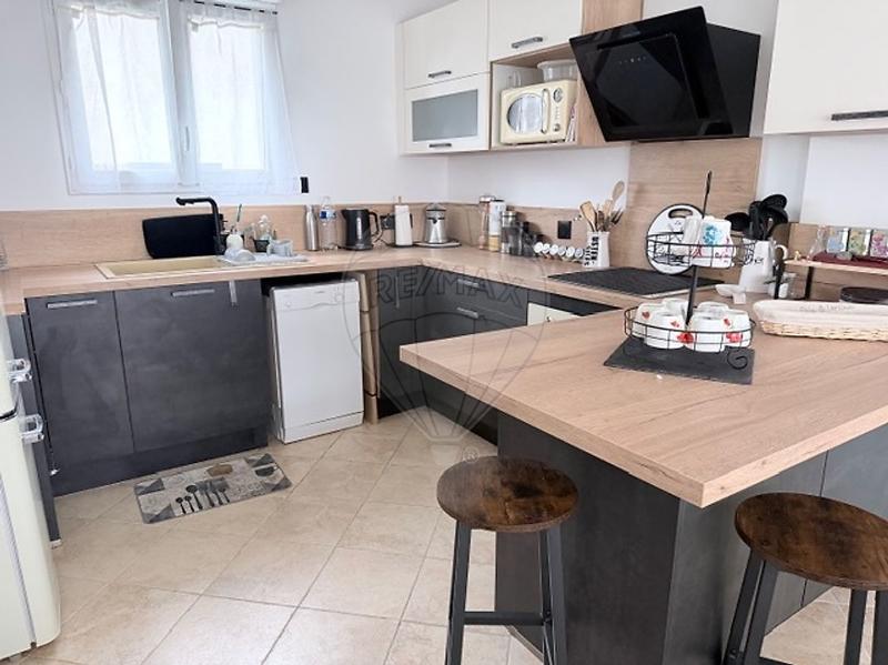 Maison - 83 m² - 4 pièces