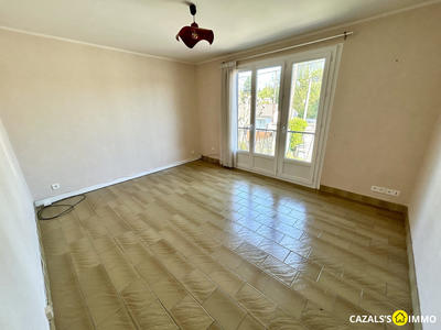 Maison traditionnelle - 105 m² - 5 pièces