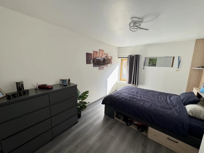 Maison - 188 m² - 10 pièces