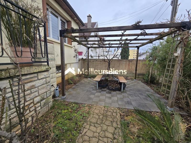 Maison - 115 m² - 6 pièces