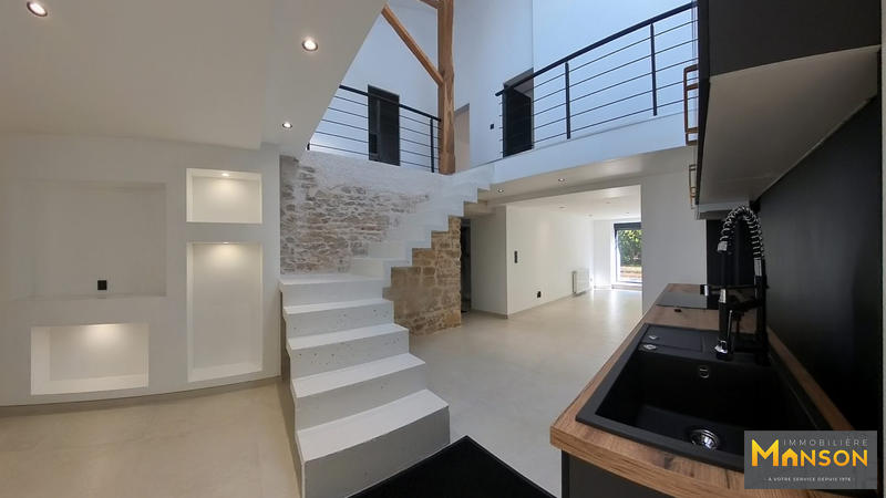Maison - 139 m² - 6 pièces