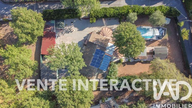 Maison - 136 m² - 5 pièces