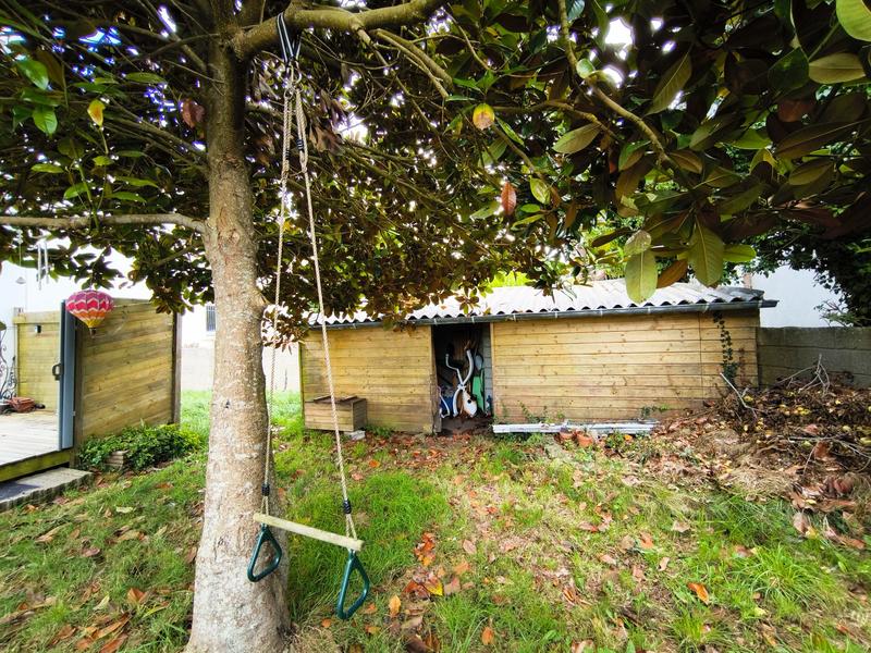 Maison - 164 m² - 9 pièces