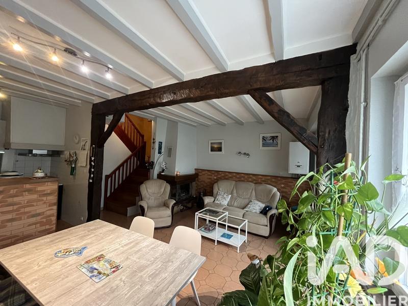 Maison - 98 m² - 5 pièces