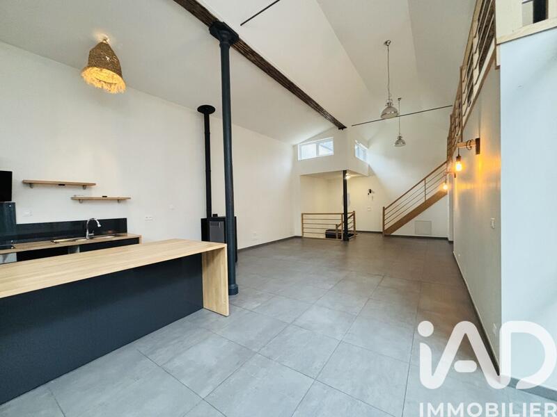 Loft - 200 m² - 5 pièces