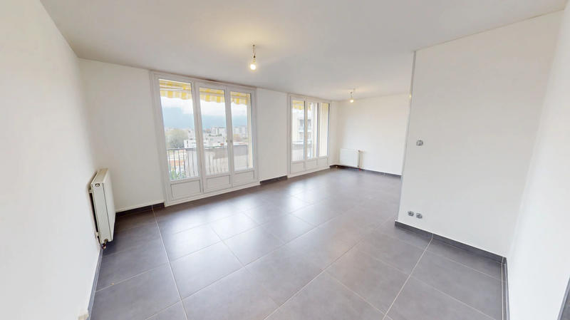 Appartement - 86 m² - 4 pièces