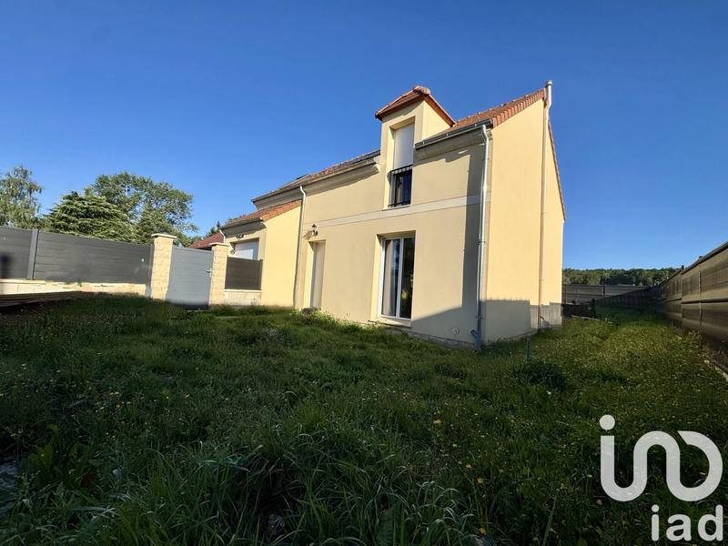 Maison - 94 m² - 5 pièces