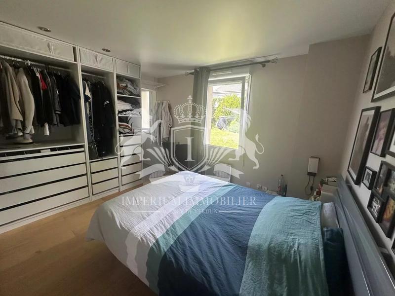 Maison - 112 m² - 8 pièces