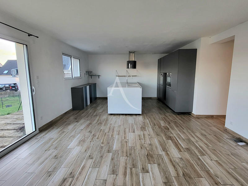 Maison - 137 m² - 6 pièces