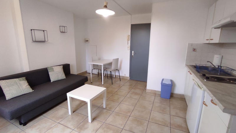 Immeuble - 140 m² - 8 pièces