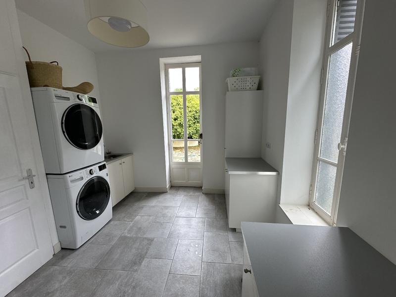 Château - 406 m² - 11 pièces