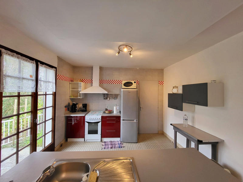 Maison - 93 m² - 5 pièces