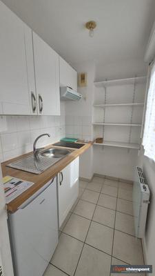 Studio - 28 m² - 1 pièce