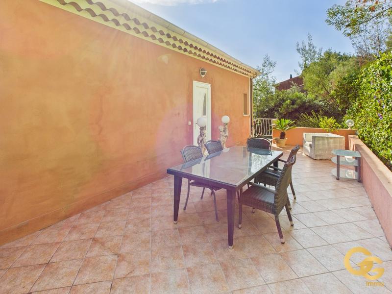 Maison - 170 m² - 5 pièces