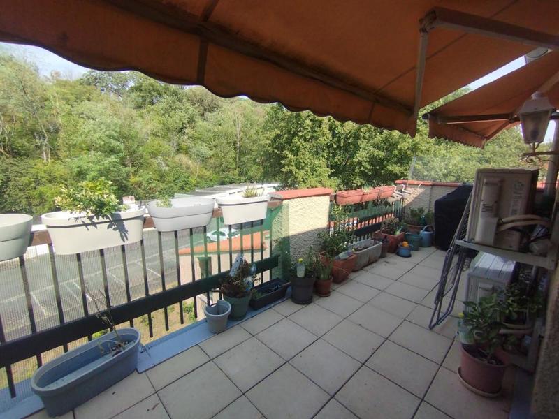 Appartement - 101 m² - 5 pièces