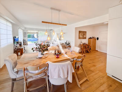 Appartement - 98 m² - 4 pièces