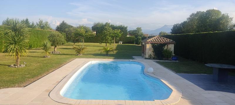 Maison - 165 m² - 6 pièces