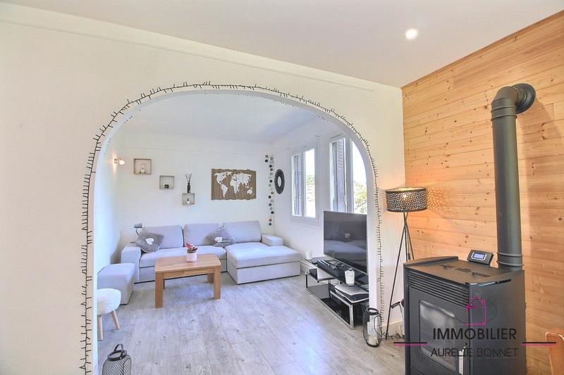 Maison - 93 m² - 5 pièces