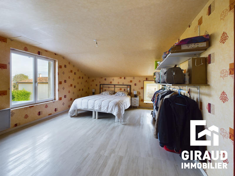 Maison - 163 m² - 6 pièces