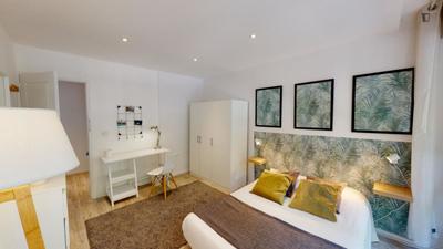 Chambre - 13 m² - 4 pièces