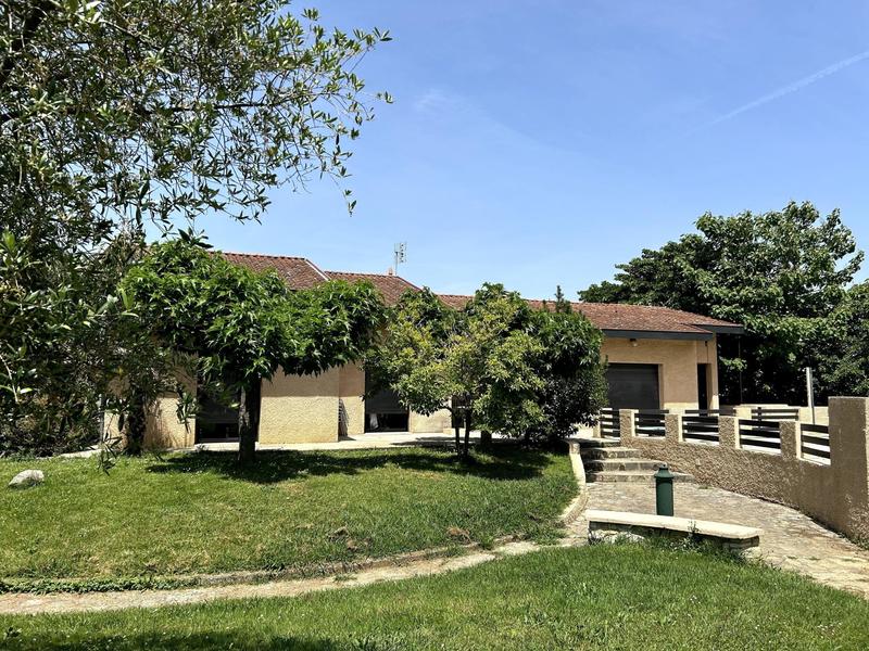 Maison - 150 m² - 5 pièces