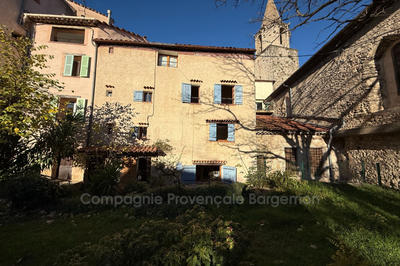 Maison de village - 130 m² - 5 pièces