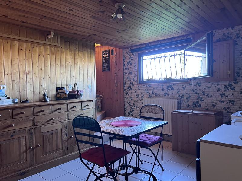 Maison traditionnelle - 140 m² - 6 pièces