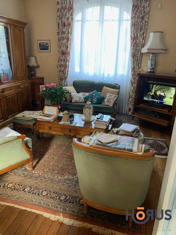 Viager - Maison traditionnelle - 165 m² - 6 pièces