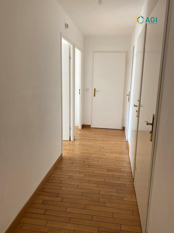 Appartement - 79 m² - 4 pièces