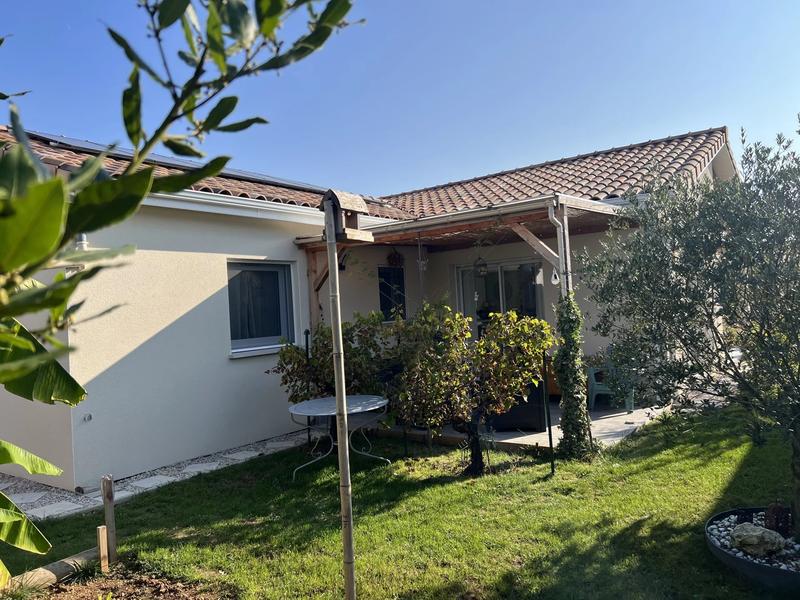 Maison - 110 m² - 4 pièces