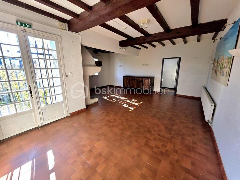 Local commercial - 99 m² - 4 pièces