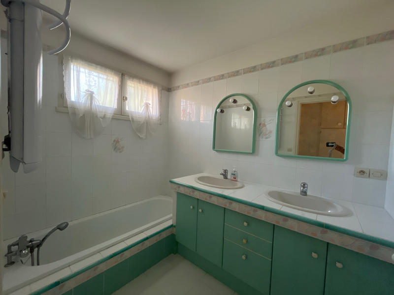 Maison - 133 m² - 5 pièces