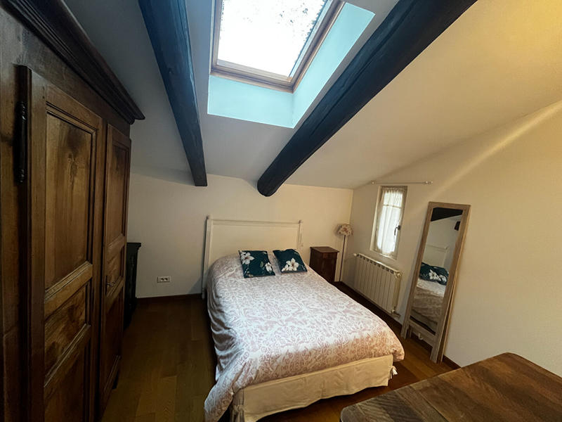 Appartement - 83 m² - 5 pièces