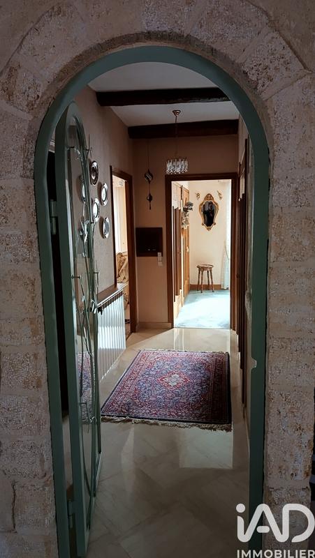 Maison - 255 m² - 6 pièces