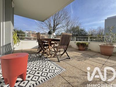 Appartement - 70 m² - 3 pièces