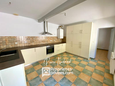 Maison - 93 m² - 4 pièces