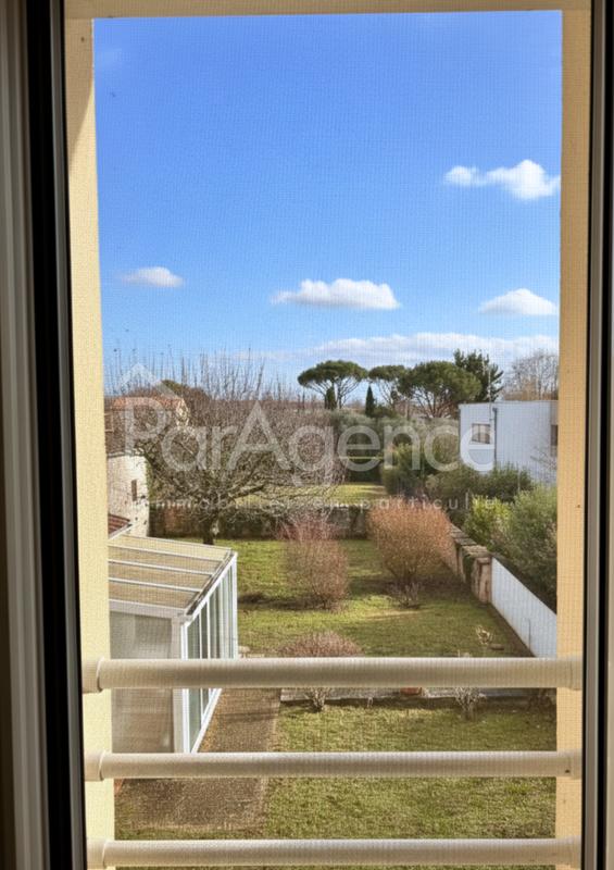 Maison - 163 m² - 8 pièces