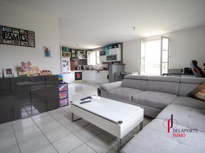 Duplex - 77 m² - 4 pièces