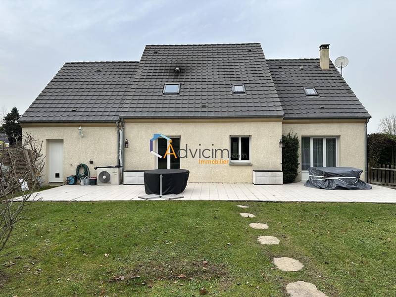 Maison - 142 m² - 5 pièces