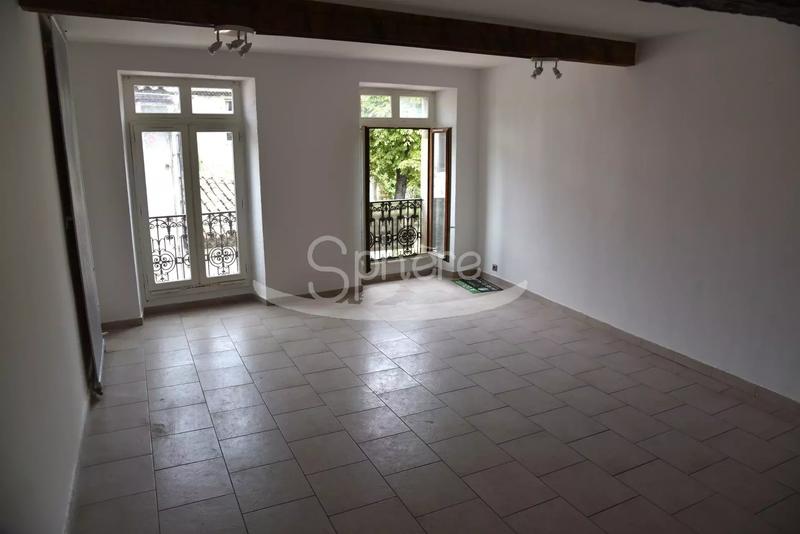 Appartement - 82 m² - 5 pièces